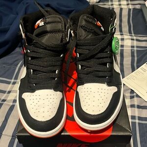 Jordan 1 Retro High Electro Orange Men’s size 8 worn 2 twice